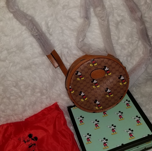 Purses - Picture 6 of 8